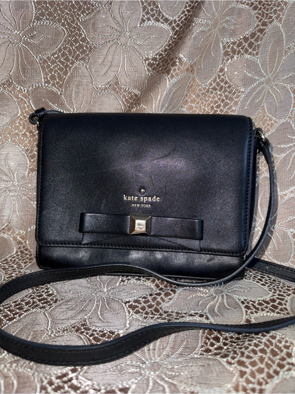 Good Condition Kate Spade Black Leather Corssbody